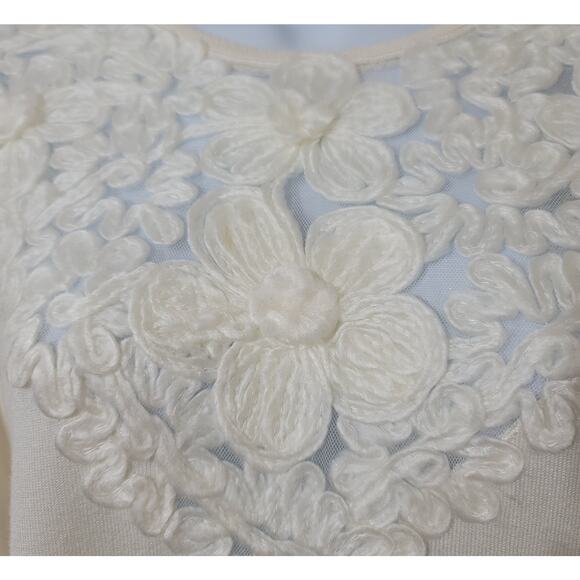 Laseine Cream Soft Stitched Flowers On Bodice Sweater Small Long Sleeve Delicate - Picture 2 of 5
